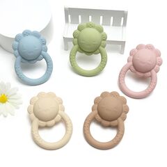 Погремушка лев силиконовая, 91 мм, Цвет: главный