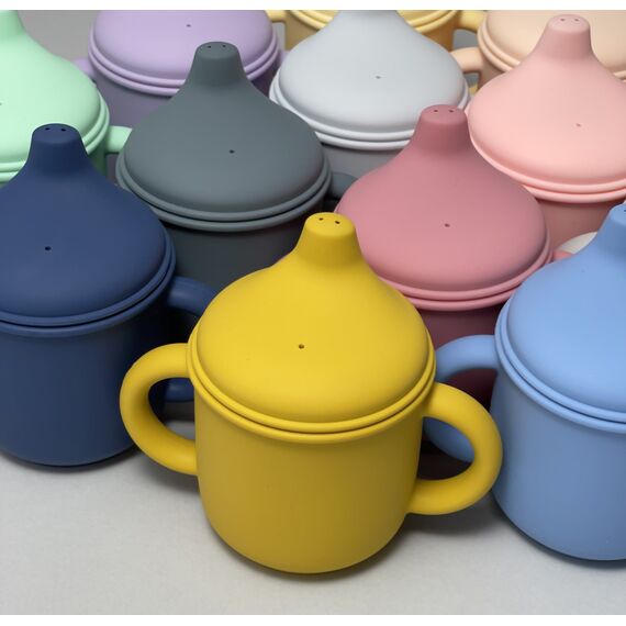 Поильник с носиком силиконовый, 150 мл, Цвет: главный