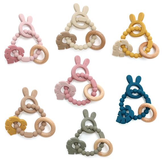 Прорезыватель кольцо с зайчиком и монстерой, 14,8 см, Цвет: главный