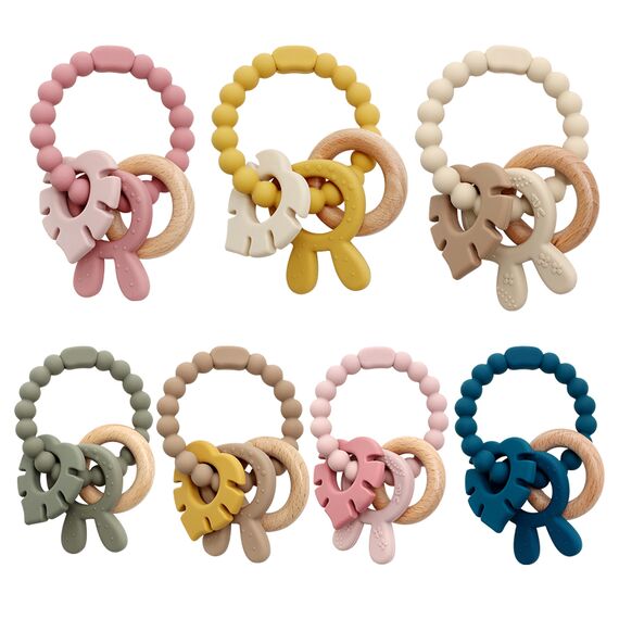 Прорезыватель кольцо с зайчиком и монстерой, 14,8 см, Цвет: главный, изображение 3